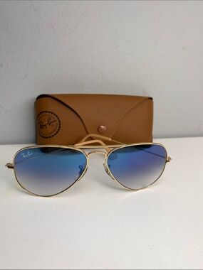 NWOT Ray-Ban Aviator Small Metal Sunglasses RB3025 - Sz 55 14 135